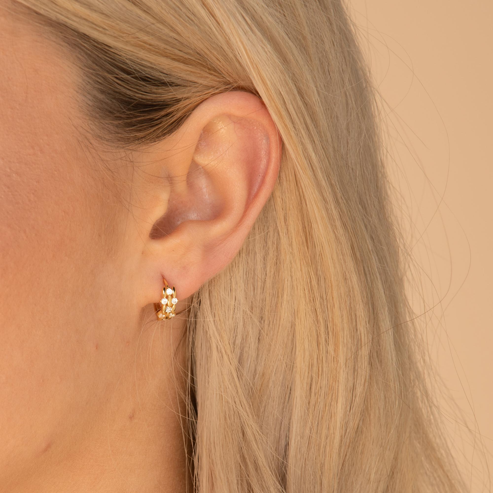 Ethereal Huggie Earrings Gold