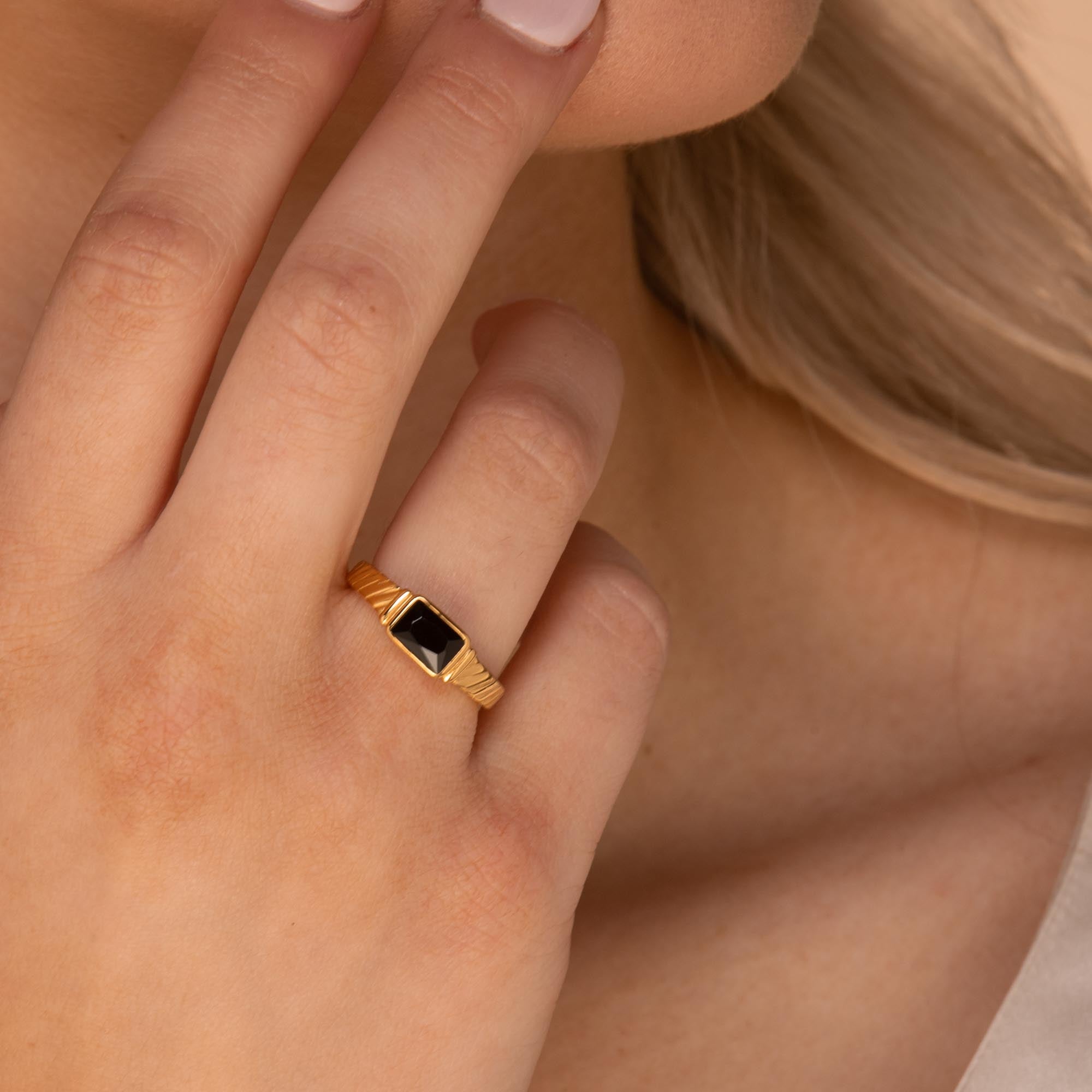 Black Baguette Open Ring Gold